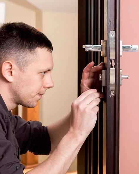 : Professional Locksmith For Commercial And Residential Locksmith Services in Oceanside, CA