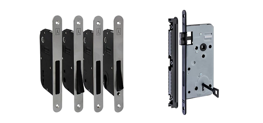 Locksmith For Magnetic Door Locks in Oceanside, CA